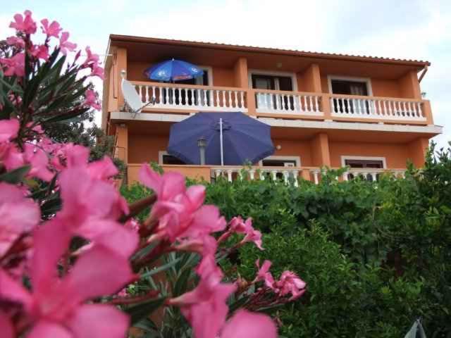 Apartments In Rab - Insel Rab 39950 Mundanije Экстерьер фото